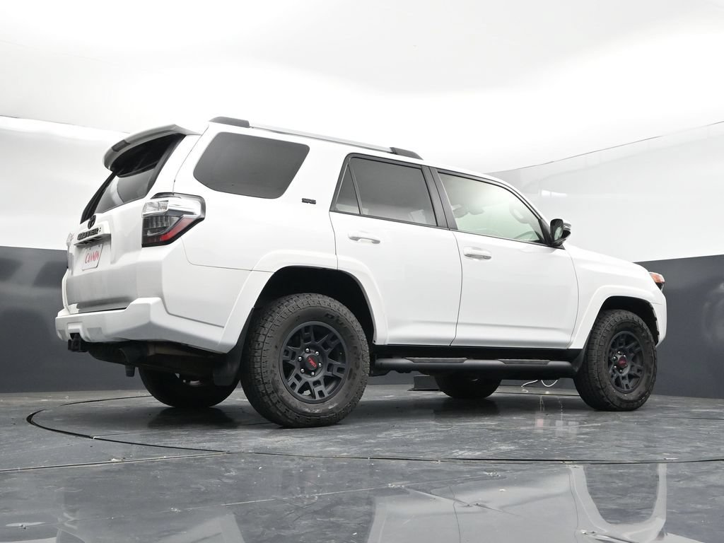 2023 Toyota 4Runner SR5 Premium - Photo 34