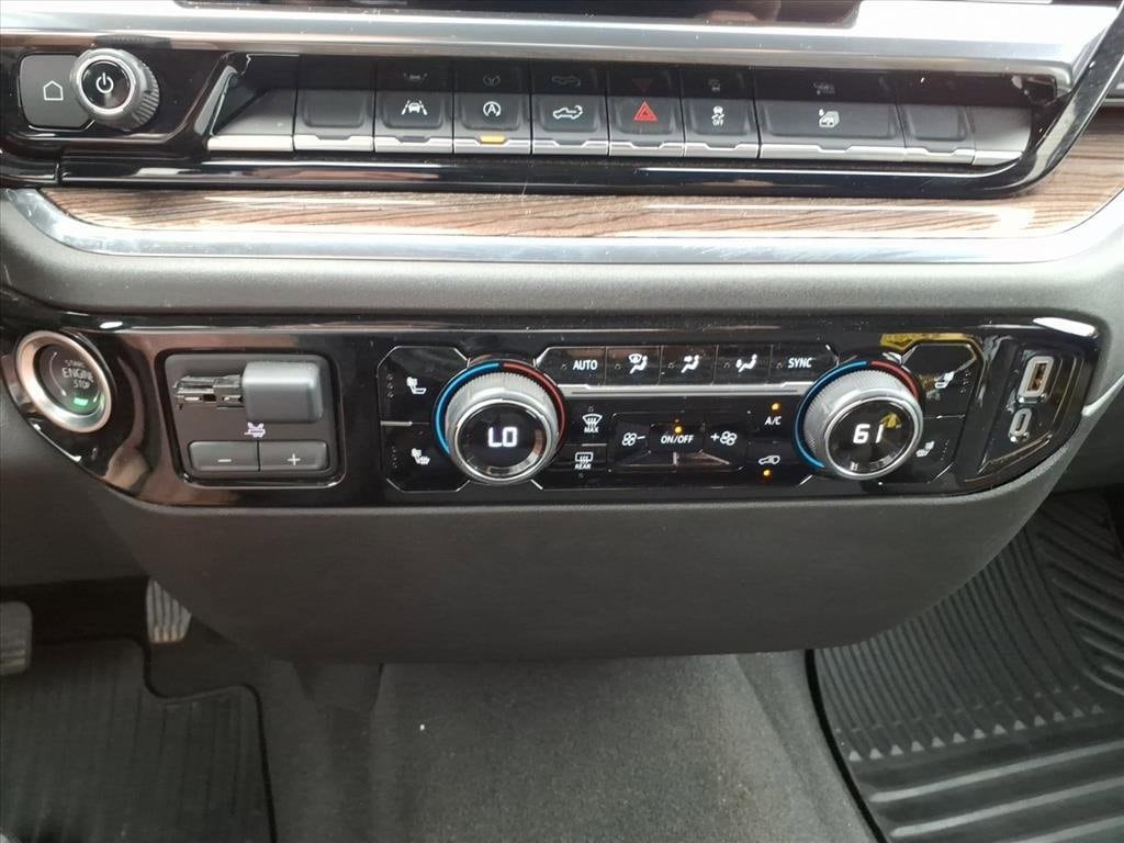 2025 Chevrolet Silverado 1500 LT - Photo 22