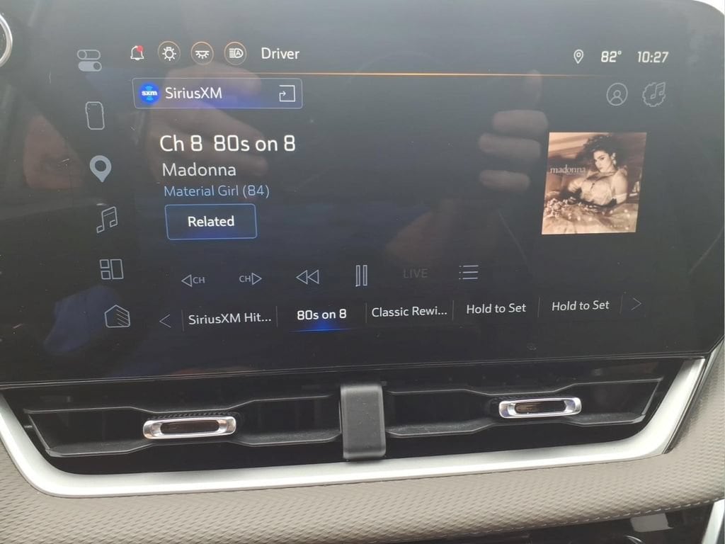 2026 Chevrolet Equinox LT - Photo 21