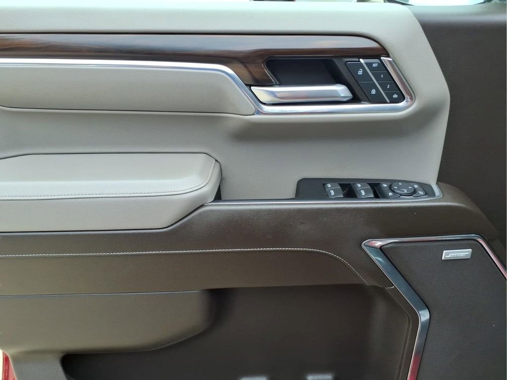 2024 GMC Sierra 1500 SLT - Photo 15