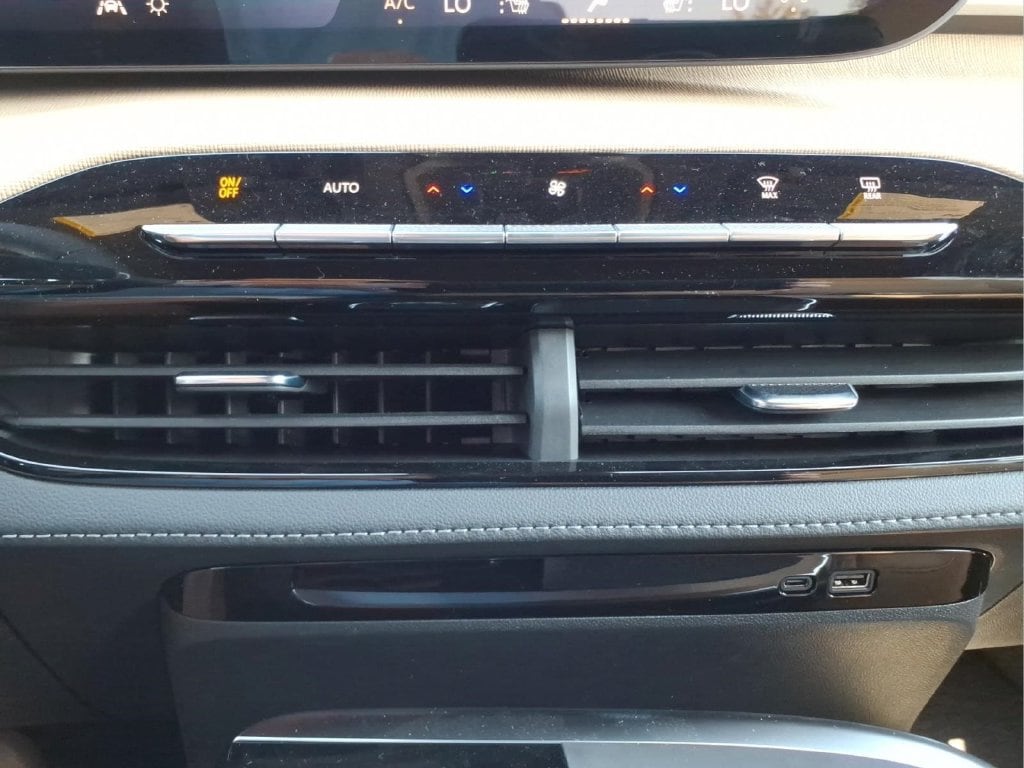 2026 Buick Enclave Preferred - Photo 21