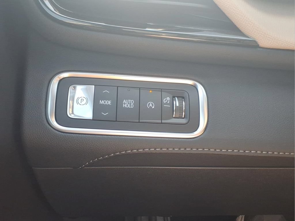 2026 Buick Enclave Preferred - Photo 17