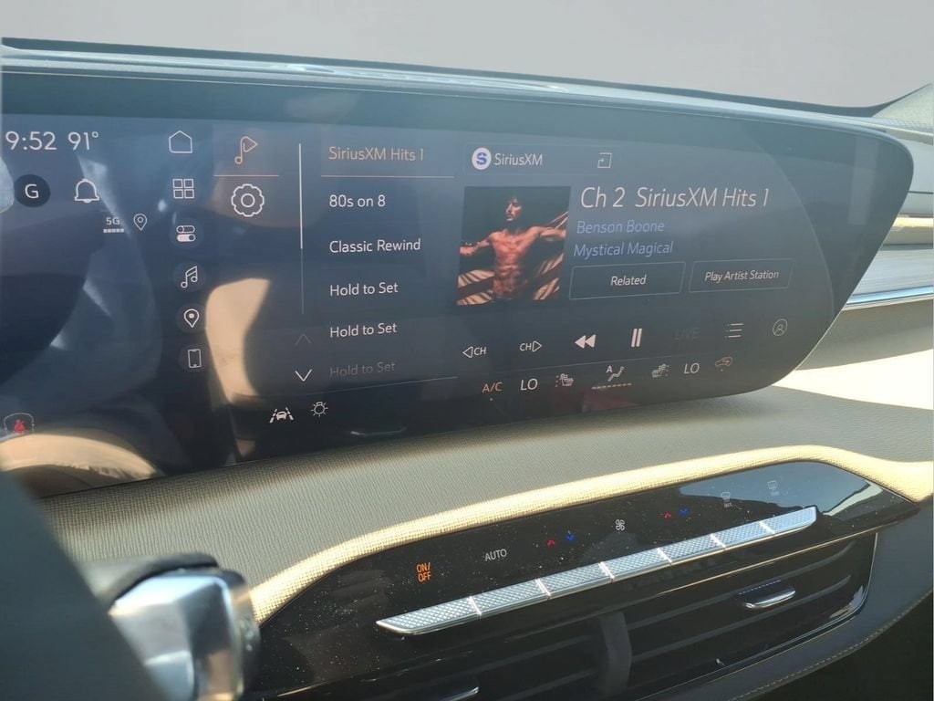 2026 Buick Enclave Preferred - Photo 21
