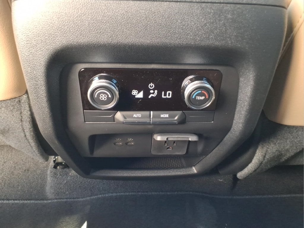 2026 Buick Enclave Preferred - Photo 13