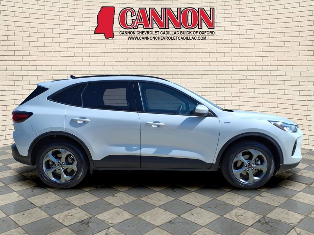2025 Ford Escape ST-Line Select - Photo 6