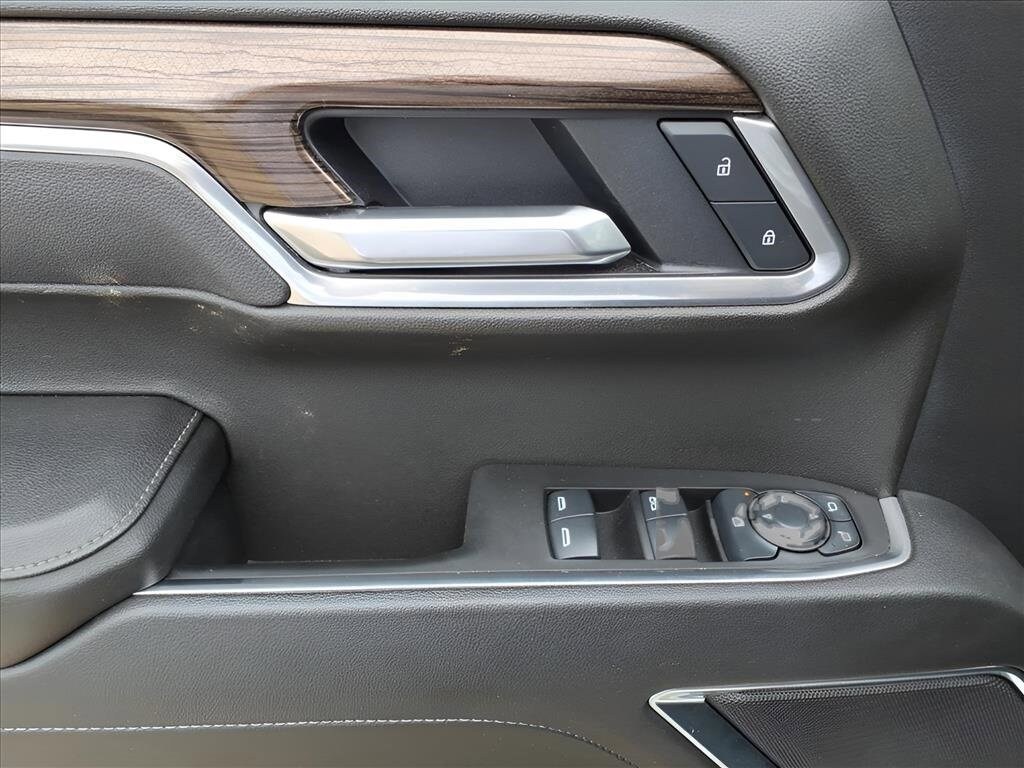 2025 Chevrolet Silverado 1500 LT - Photo 14