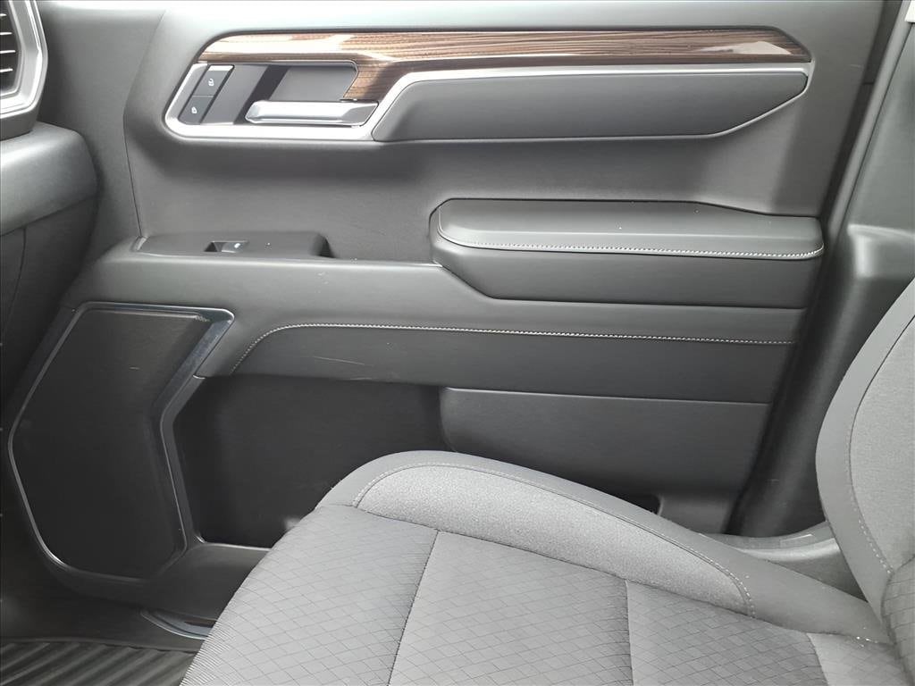 2025 Chevrolet Silverado 1500 LT - Photo 24