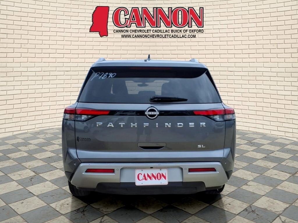 Used 2025 Nissan Pathfinder SL