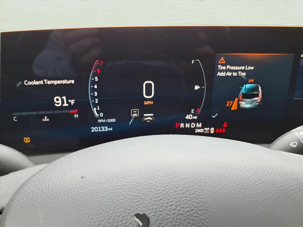 2025 Cadillac XT4 Premium Luxury - Photo 17