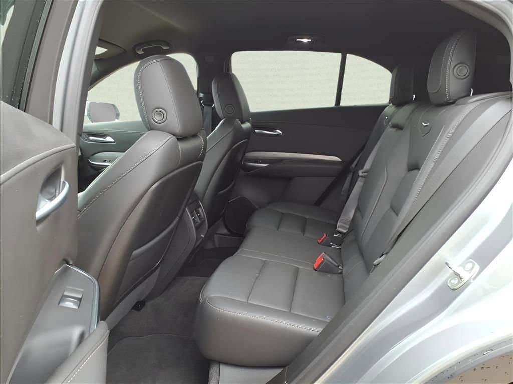 2025 Cadillac XT4 Premium Luxury - Photo 10