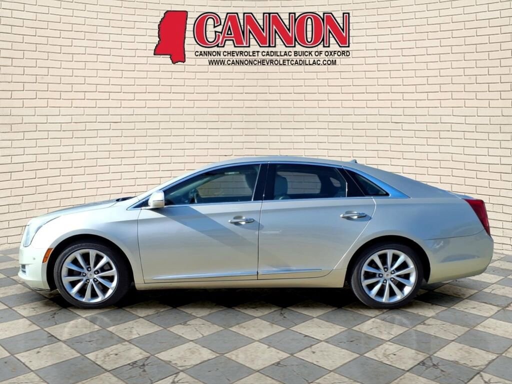 Used 2014 CADILLAC XTS Luxury Car