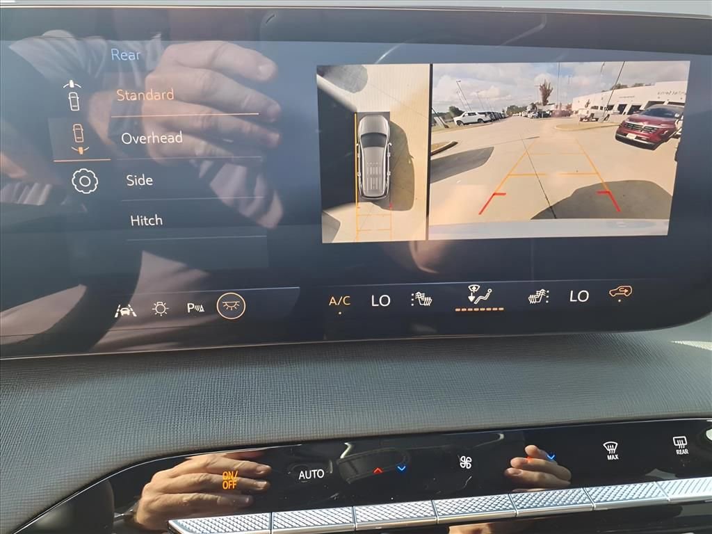 2026 Buick Enclave Sport Touring - Photo 23