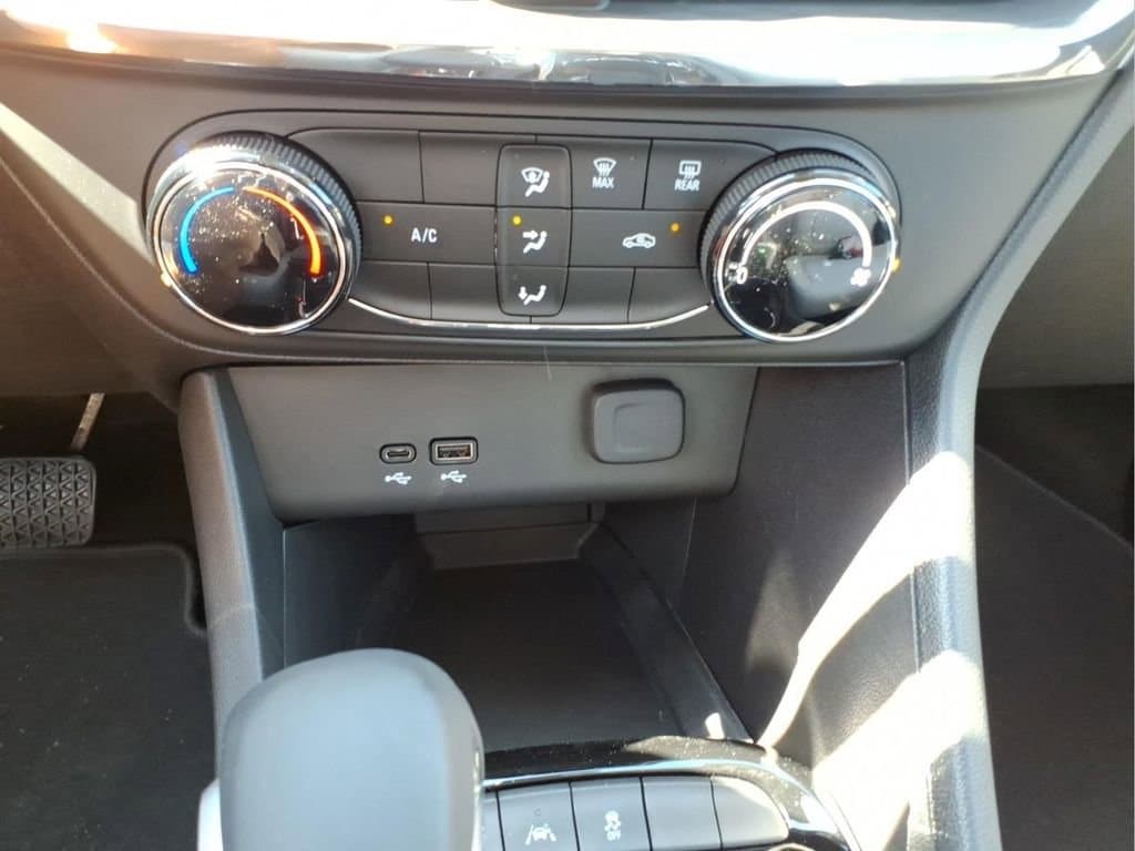 2026 Buick Encore GX Preferred - Photo 20