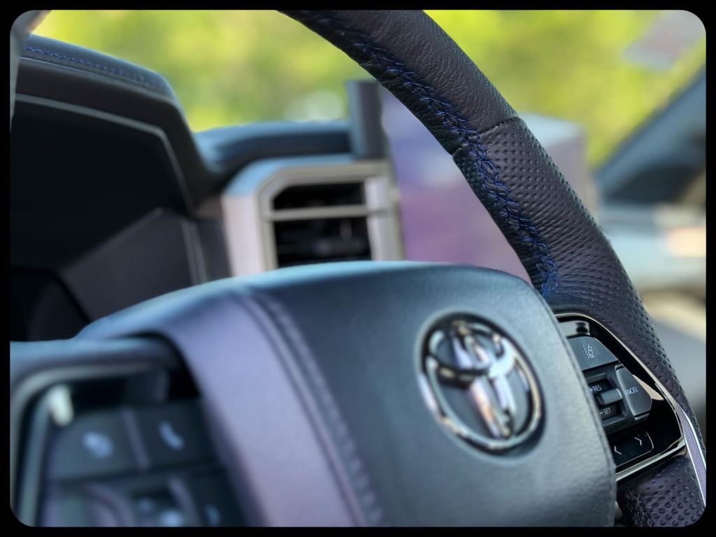 2026 Toyota Tundra Platinum - Photo 15