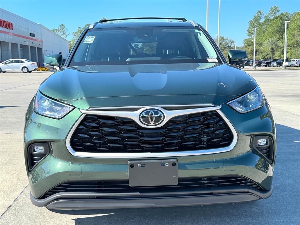 Used 2023 Toyota Highlander XLE SUV
