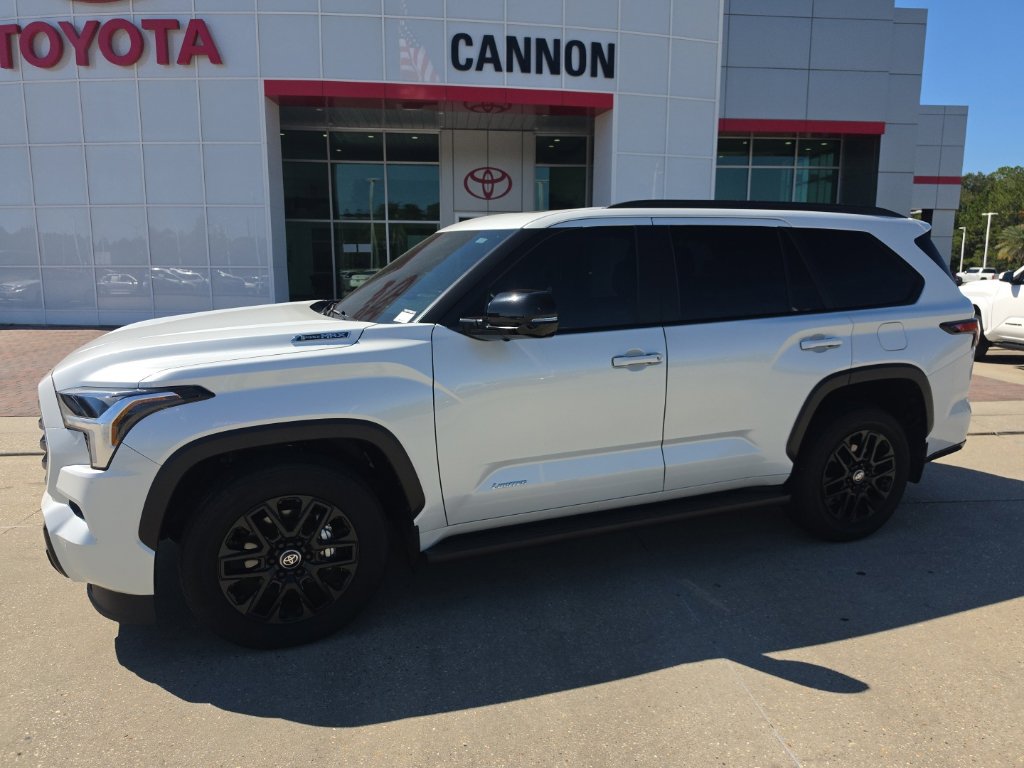 2025 Toyota Sequoia