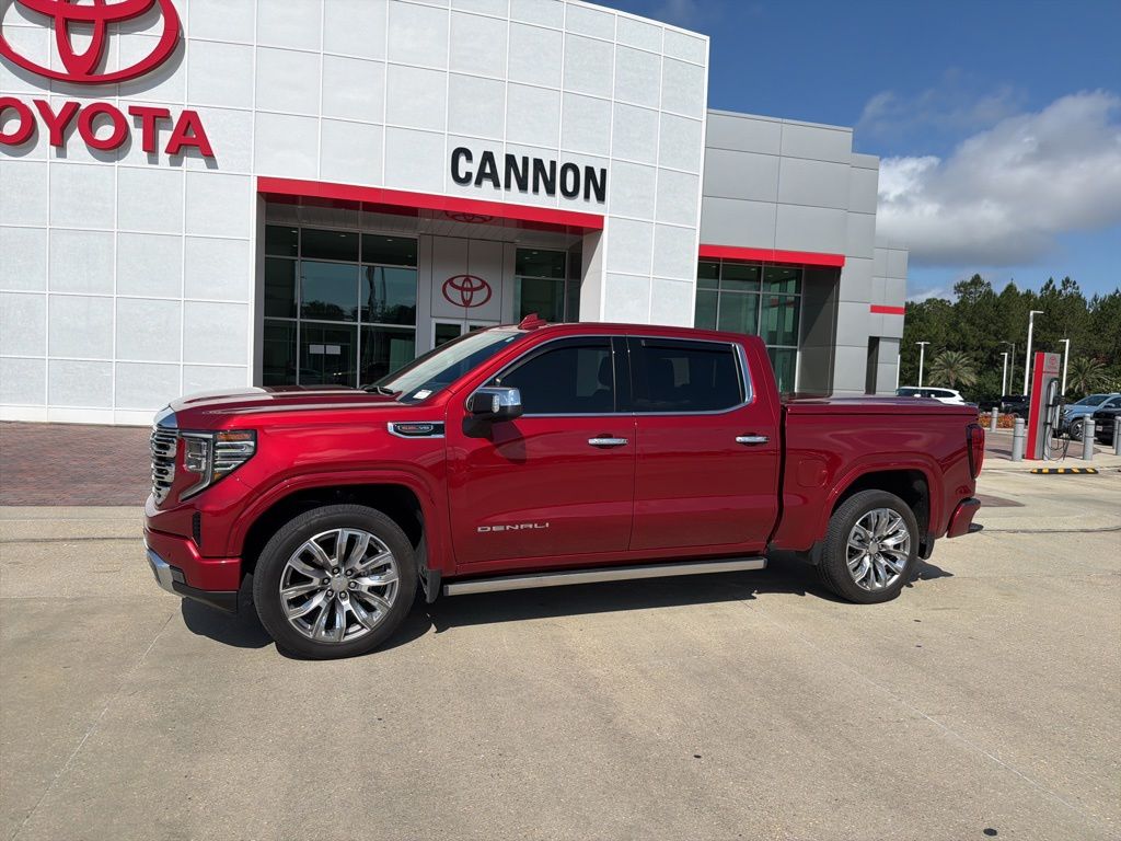 2024 GMC Sierra 4WD Crew Cab Short Box Denali's photo