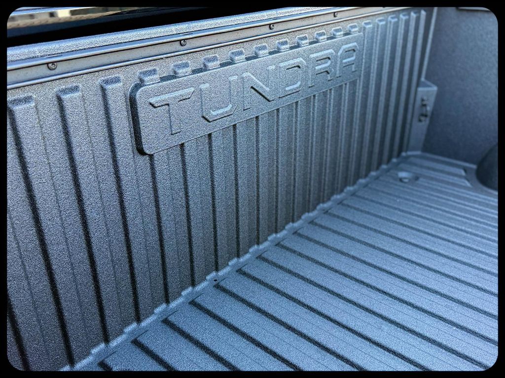 2026 Toyota Tundra Platinum - Photo 10