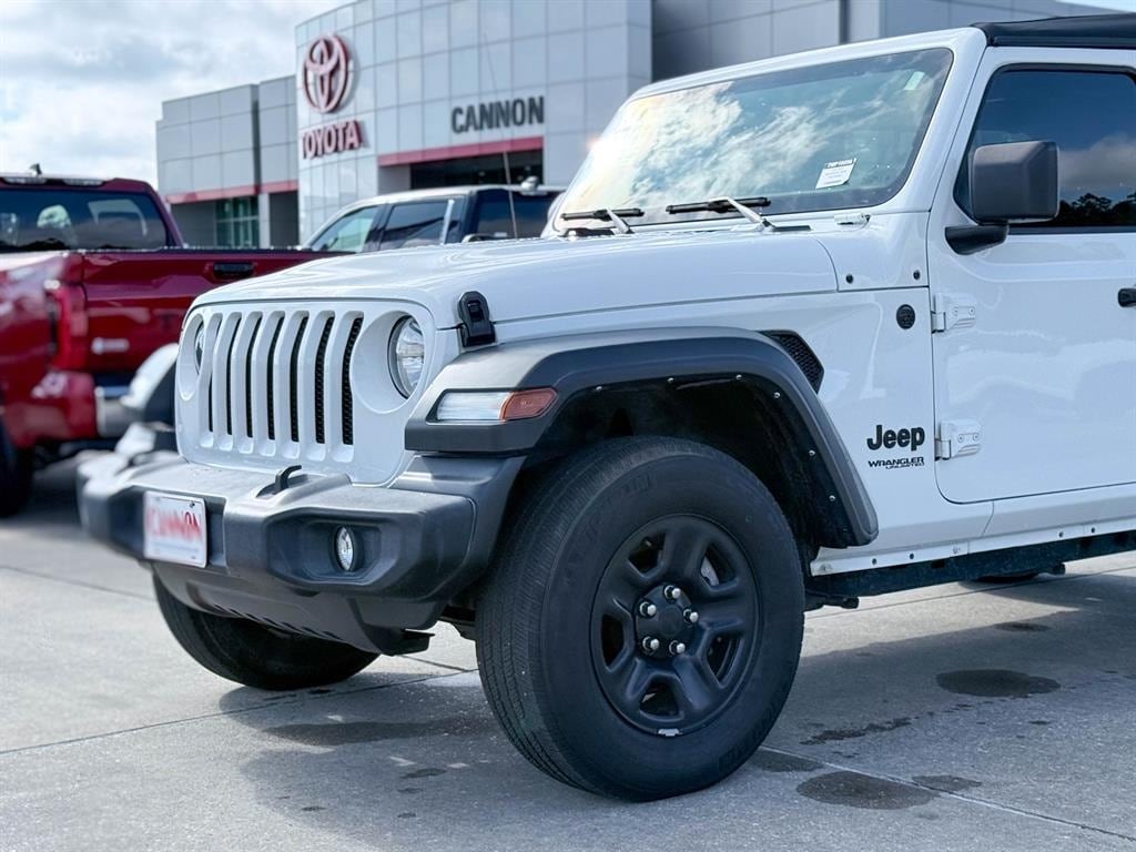 Used 2022 Jeep Wrangler Unlimited Sport SUV