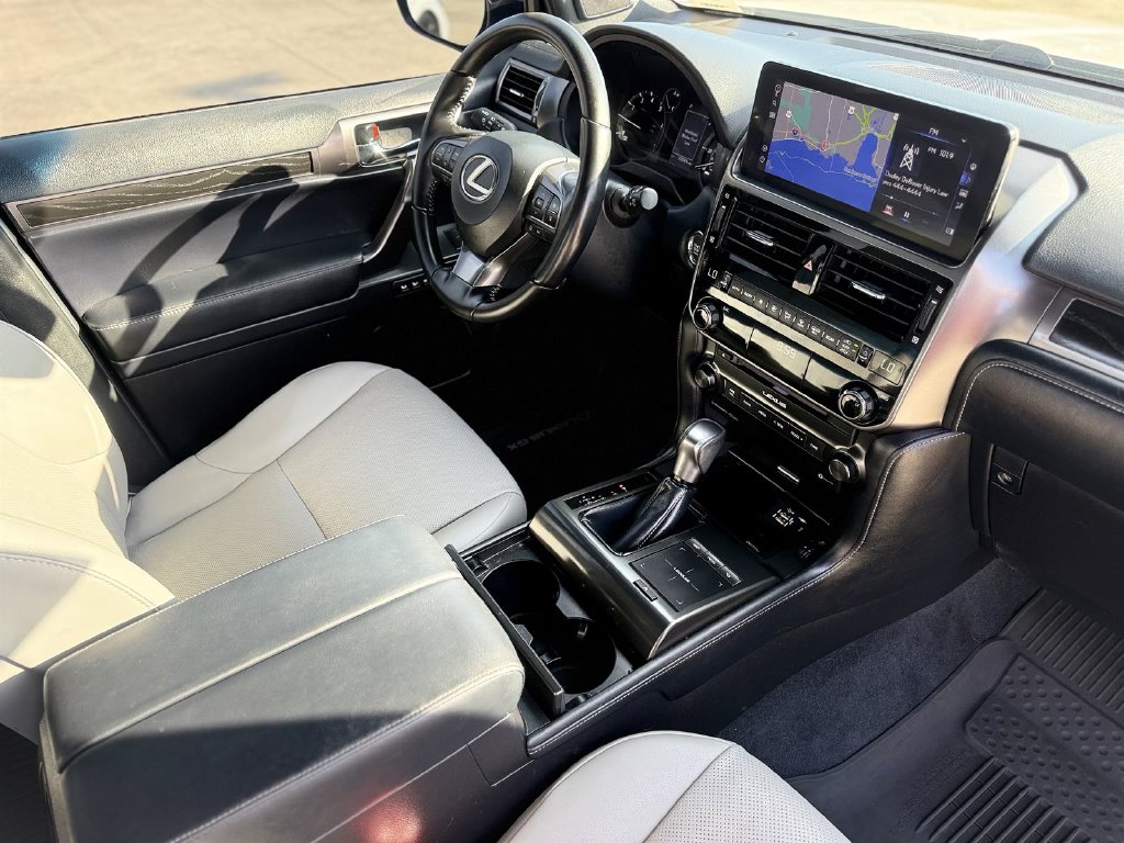 2023 Lexus GX Base - Photo 15