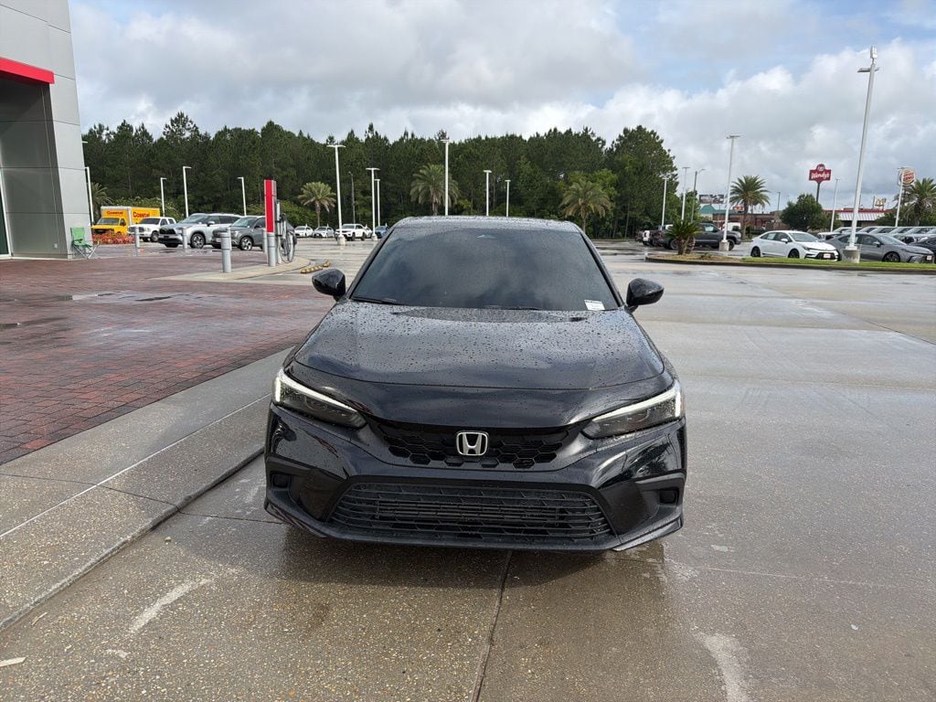 Used 2024 Honda Civic EX-L Hatchback