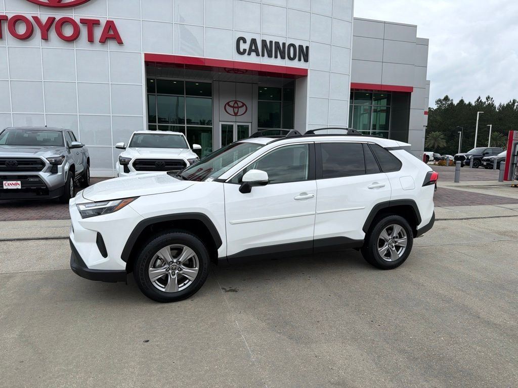 Used 2025 Toyota RAV4 XLE SUV