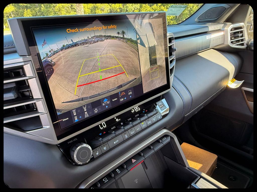 2026 Toyota Tundra Platinum - Photo 30