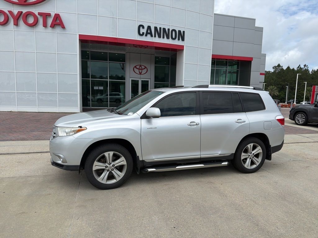 Used 2012 Toyota Highlander Limited SUV