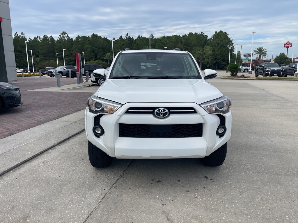 2024 Toyota 4Runner SR5 Premium photo 2