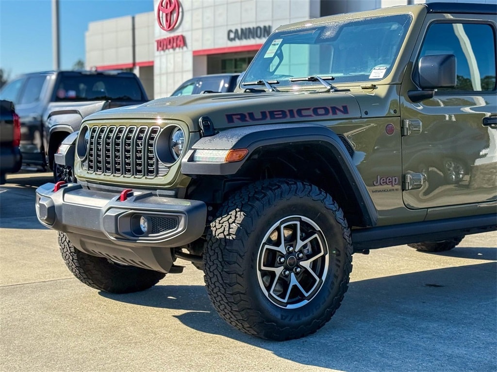 Used 2025 Jeep Wrangler Rubicon SUV