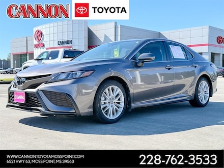 2023 Toyota Camry Sedan