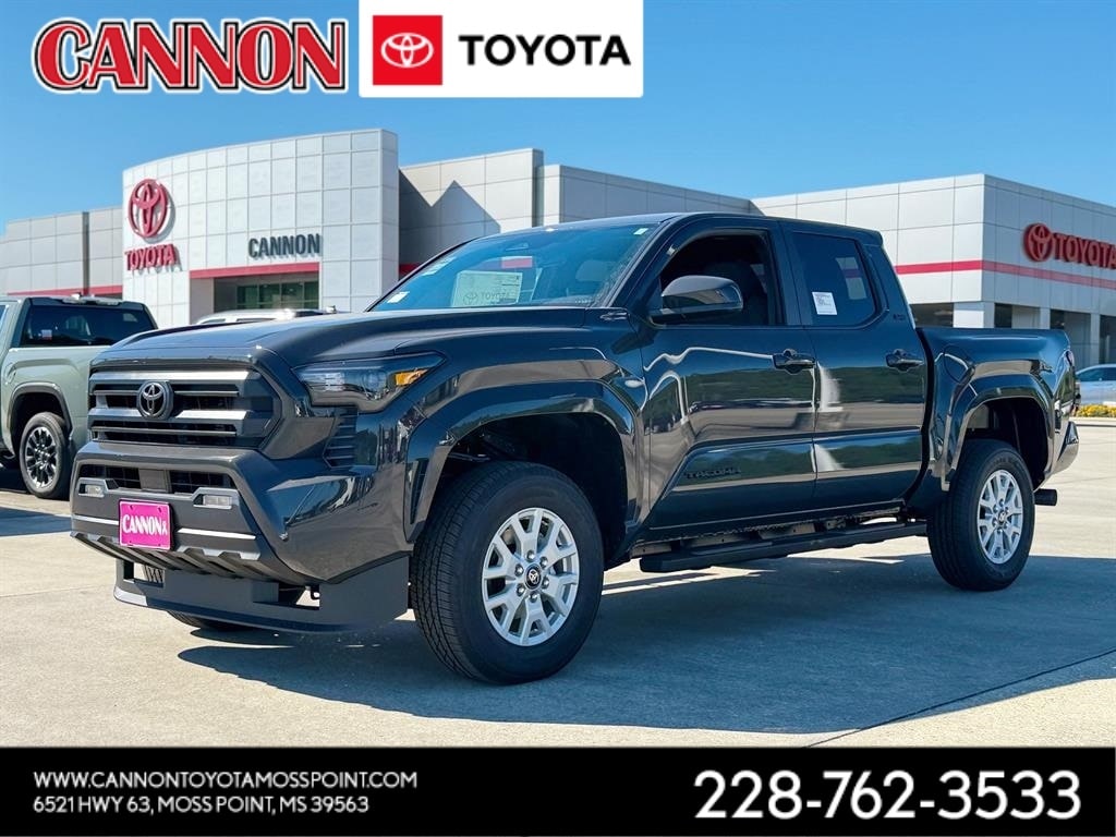 2025 Toyota Tacoma SR5's photo