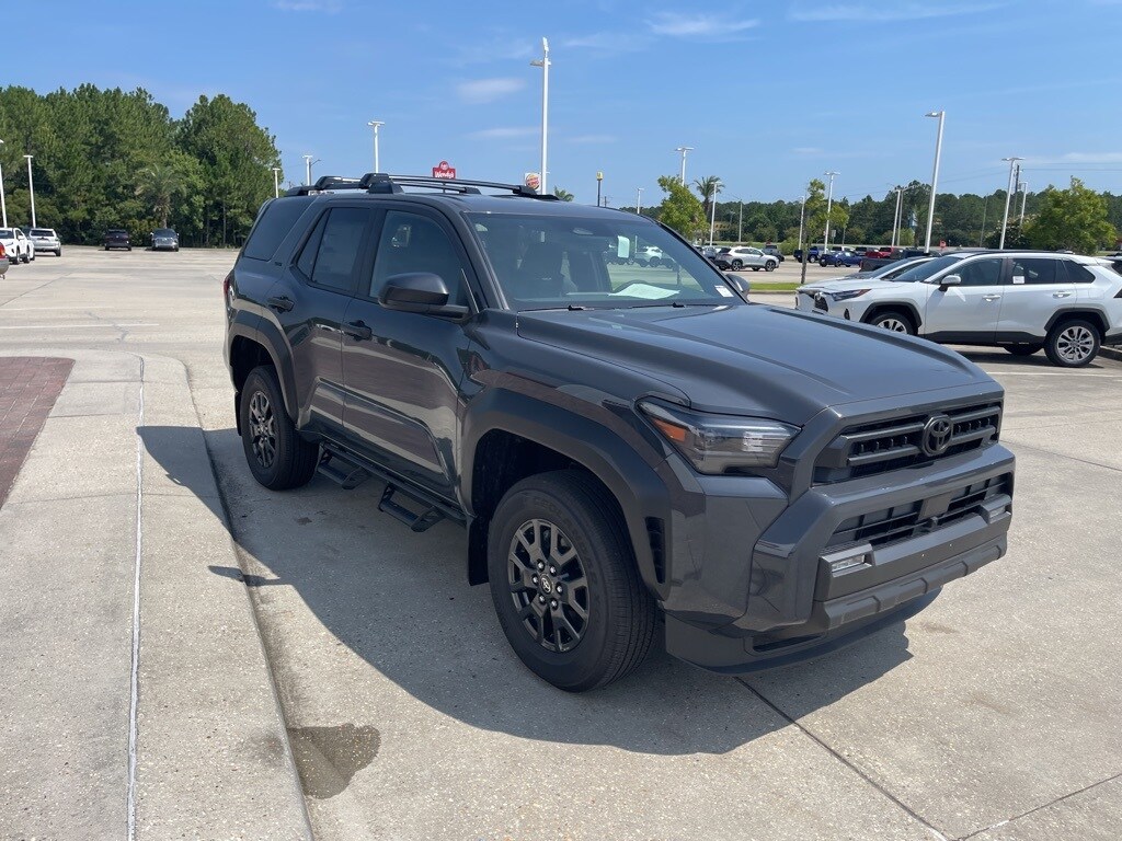 2025 Toyota 4Runner SR5 photo 3