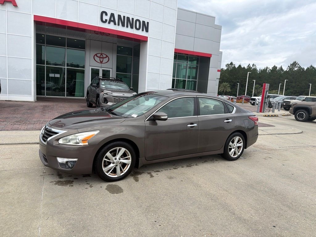 Used 2013 Nissan Altima 2.5 SL Sedan