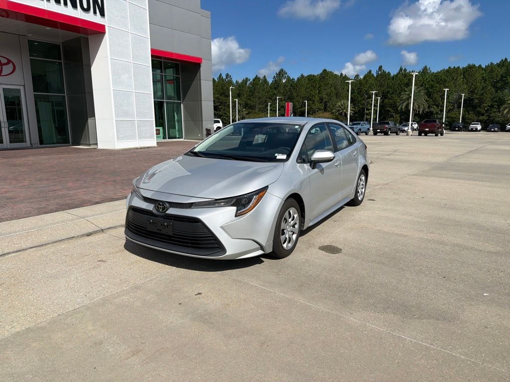 Used 2024 Toyota Corolla LE Sedan