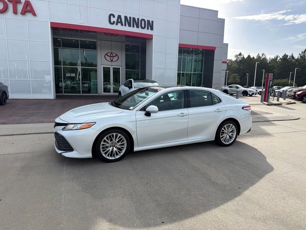 Used 2019 Toyota Camry XLE Sedan