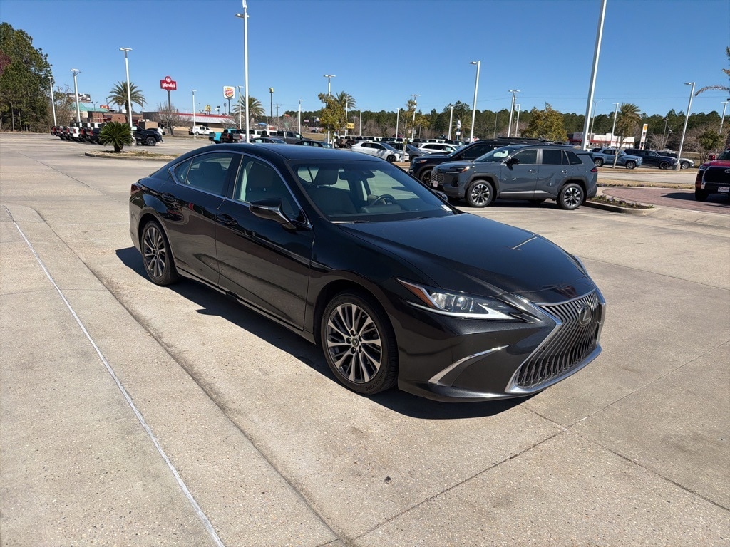 Used 2020 Lexus ES 350 Sedan