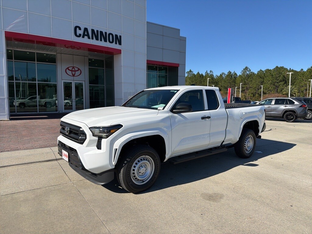 Used 2025 Toyota Tacoma SR Truck
