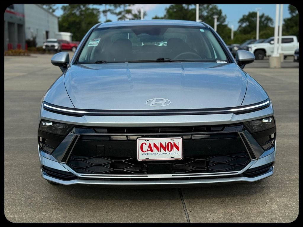 Used 2025 Hyundai Sonata SEL Sedan