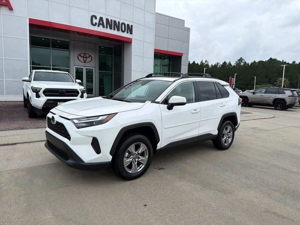 Used 2025 Toyota RAV4 XLE SUV