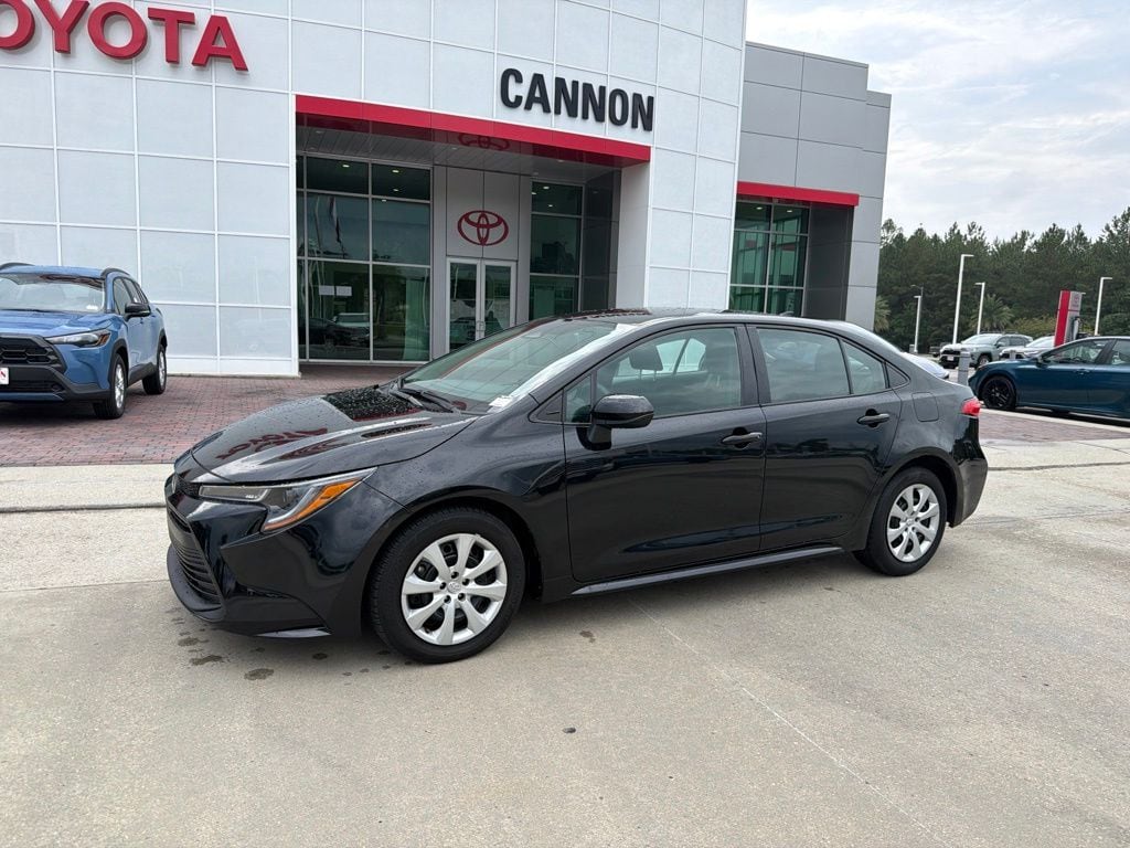 Certified 2025 Toyota Corolla LE Sedan