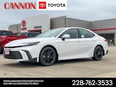 2026 Toyota Camry SE Sedan