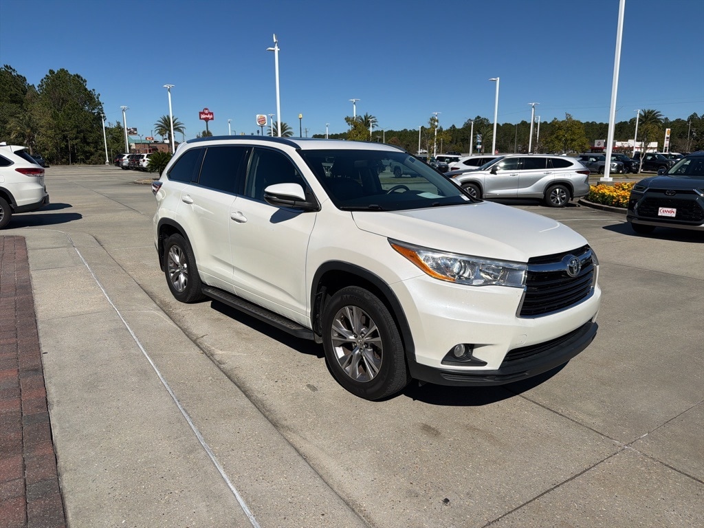 Used 2014 Toyota Highlander XLE V6 SUV