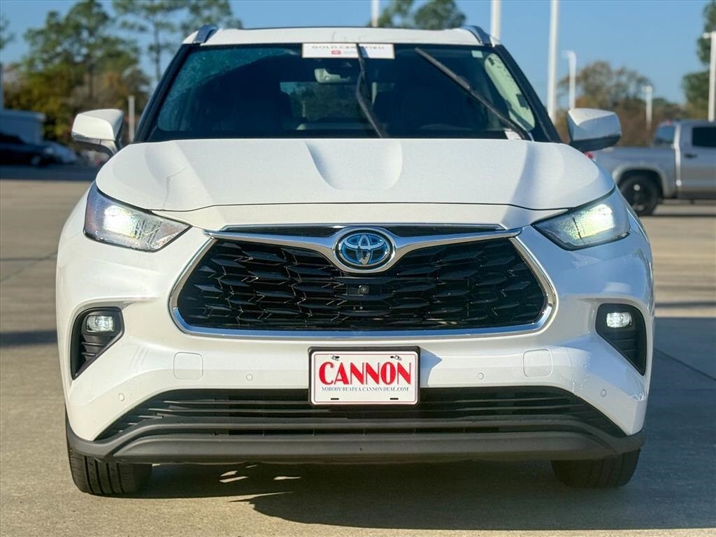 Certified 2022 Toyota Highlander Hybrid Limited SUV