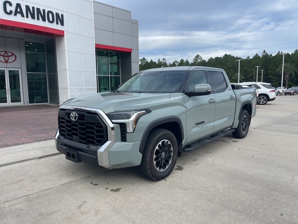 2022 Toyota Tundra SR5 photo 2