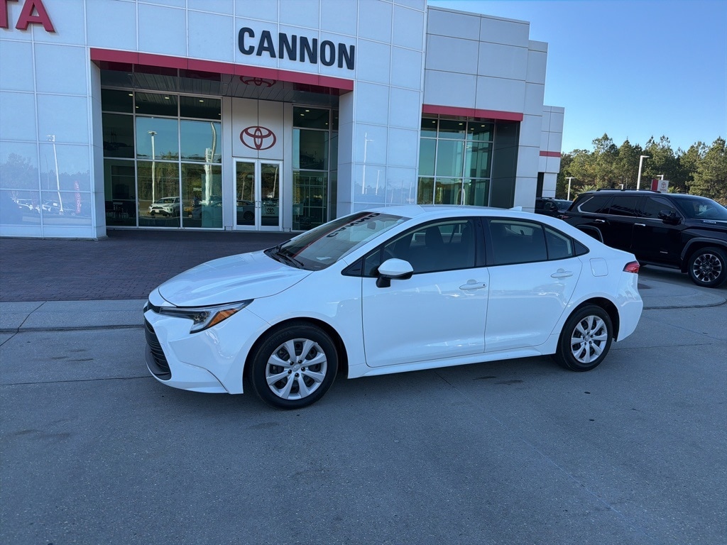 2023 Toyota Corolla Hybrid Sedan 