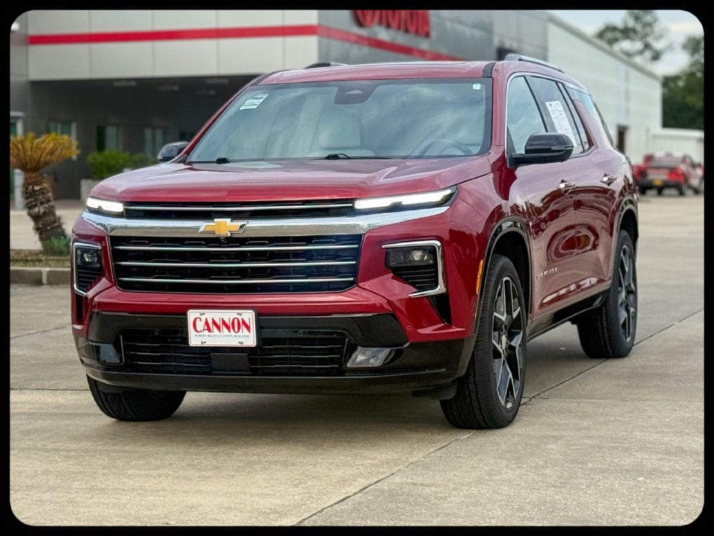 Used 2025 Chevrolet Traverse High Country SUV