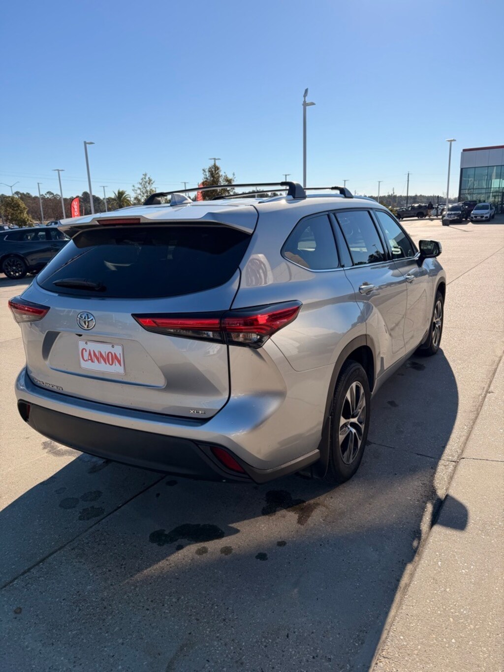 Used 2020 Toyota Highlander XLE SUV