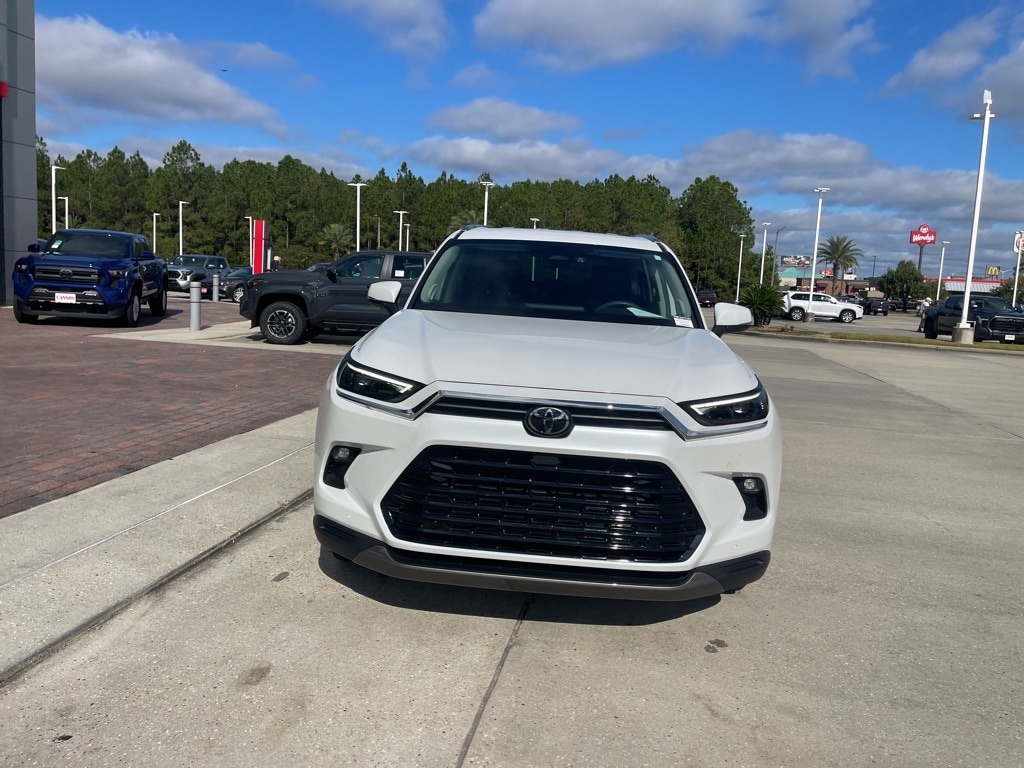 Used 2024 Toyota Grand Highlander Limited SUV