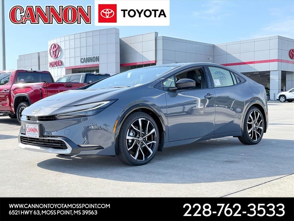 2026 Toyota Prius XSE Premium's photo